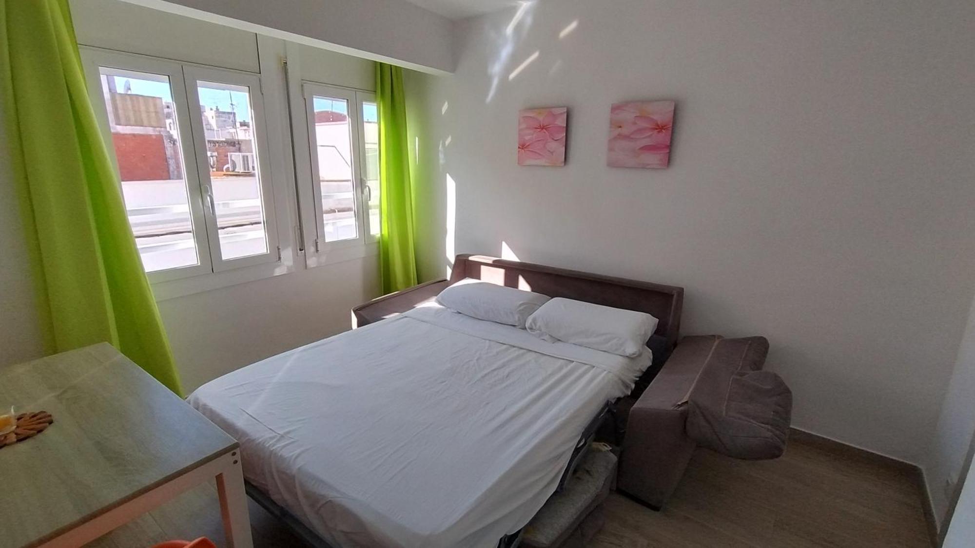 Rosesapparts Onamar & Parking Appartamento *